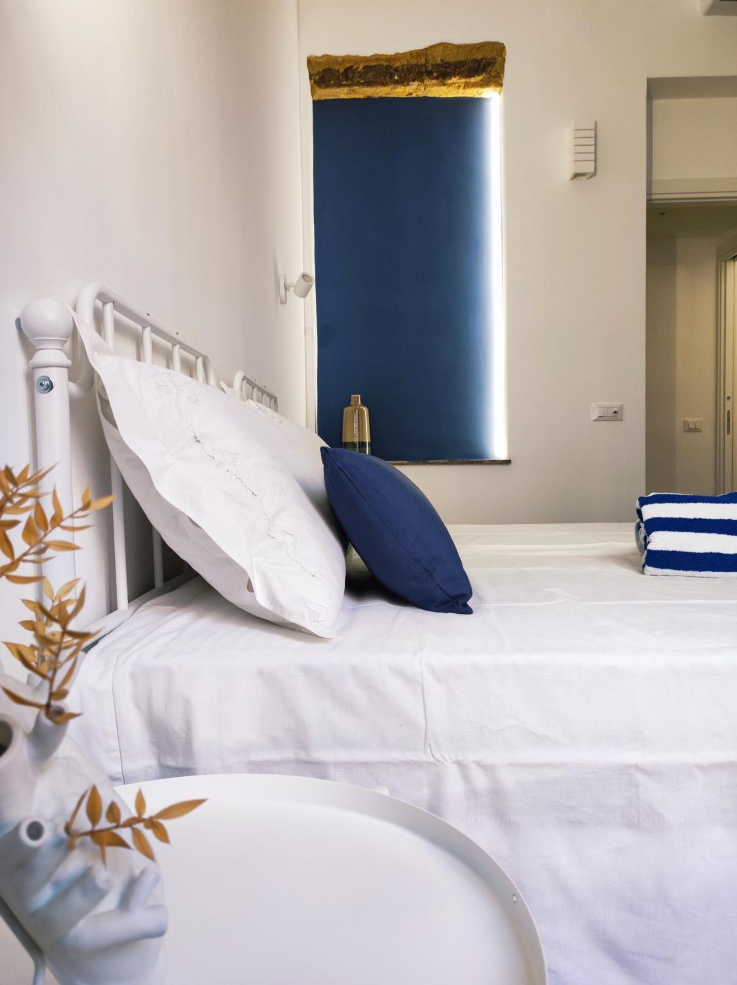 Donna Oliva Guest House Palermo Exterior photo